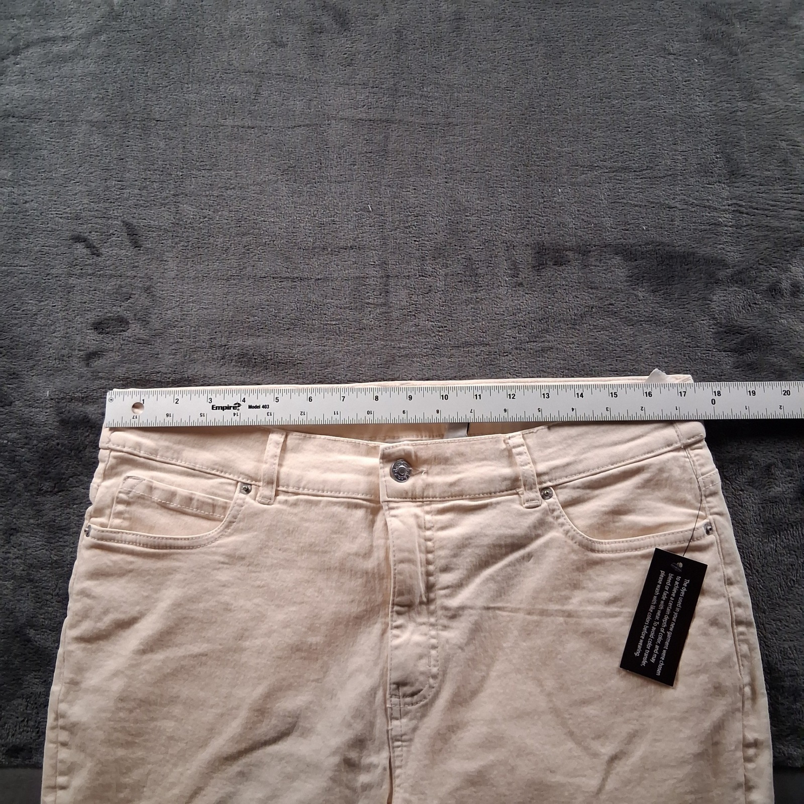 Nwt Denim & Co Straight Leg Jeans Womens 16 Cream Off-White Mid Rise Twill Denim — image 7 of 8
